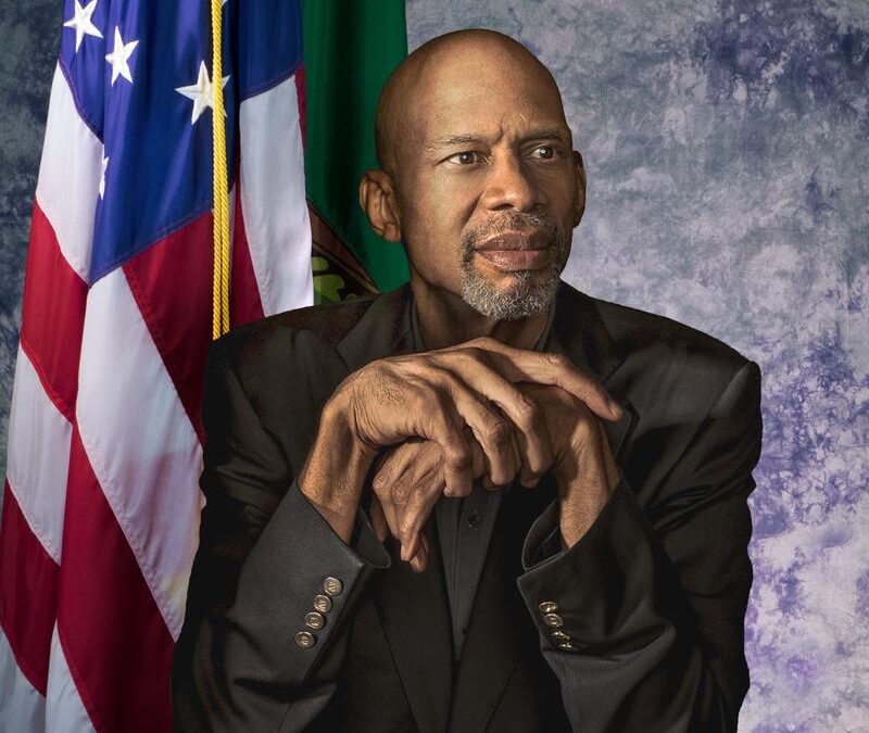 Is There Anything Kareem Abdul-Jabbar Can’t Do?