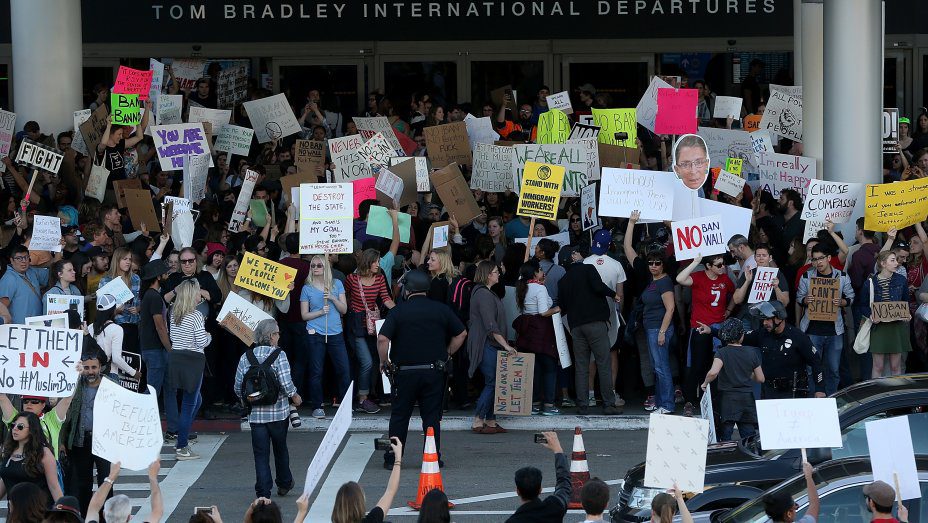 The Hollywood Reporter: Trump’s Muslim Ban Makes America a “Bad Horror Movie”